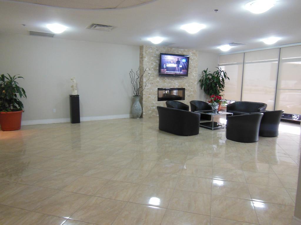 NU Hotel Toronto Airport Mississauga Esterno foto
