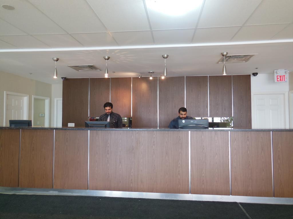 NU Hotel Toronto Airport Mississauga Esterno foto
