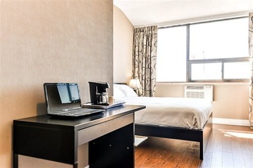 NU Hotel Toronto Airport Mississauga Esterno foto