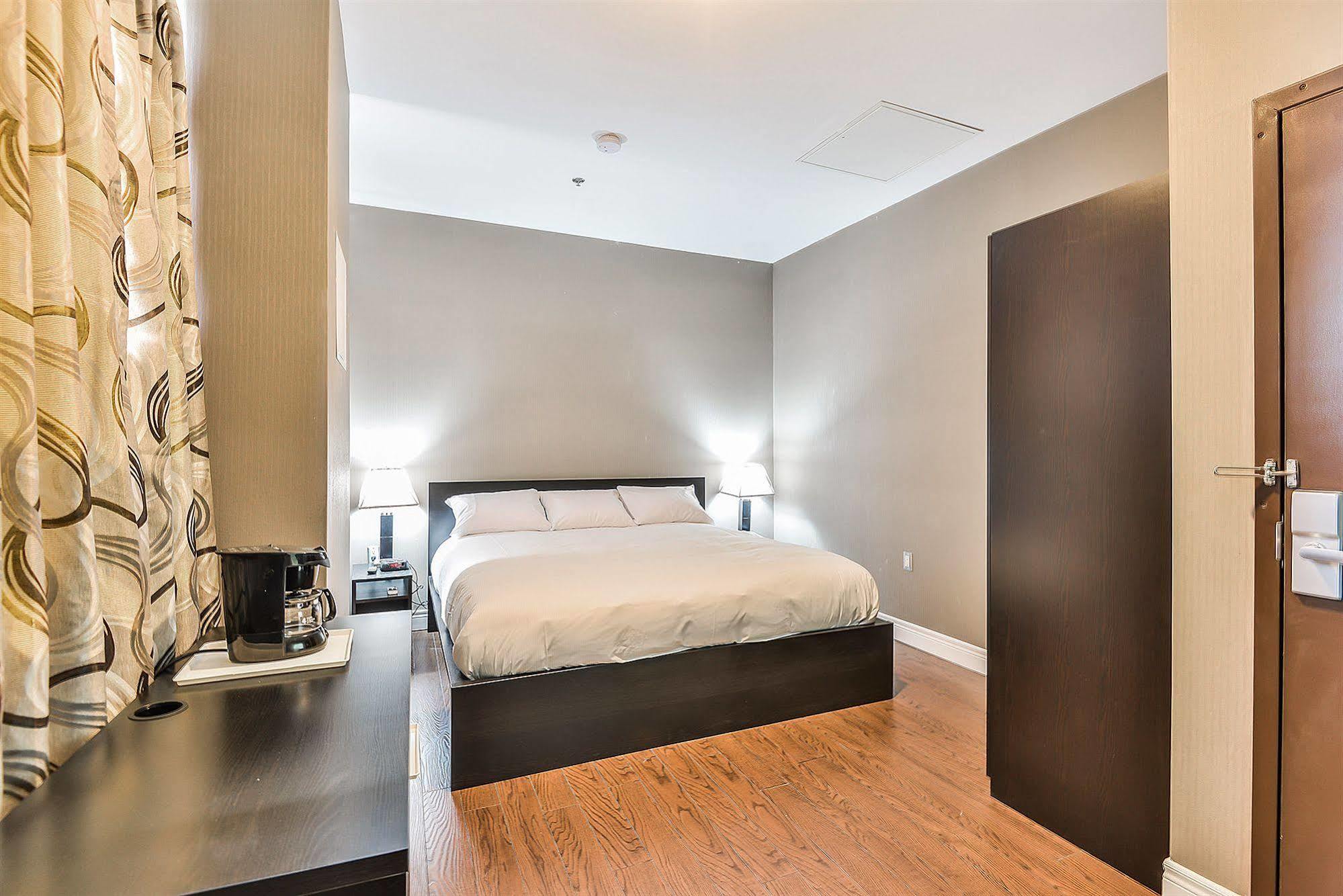 NU Hotel Toronto Airport Mississauga Esterno foto